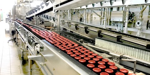 Pfanner B2B Lohnabfüllung Glas Abfüllung von Getränken in Glasflaschen